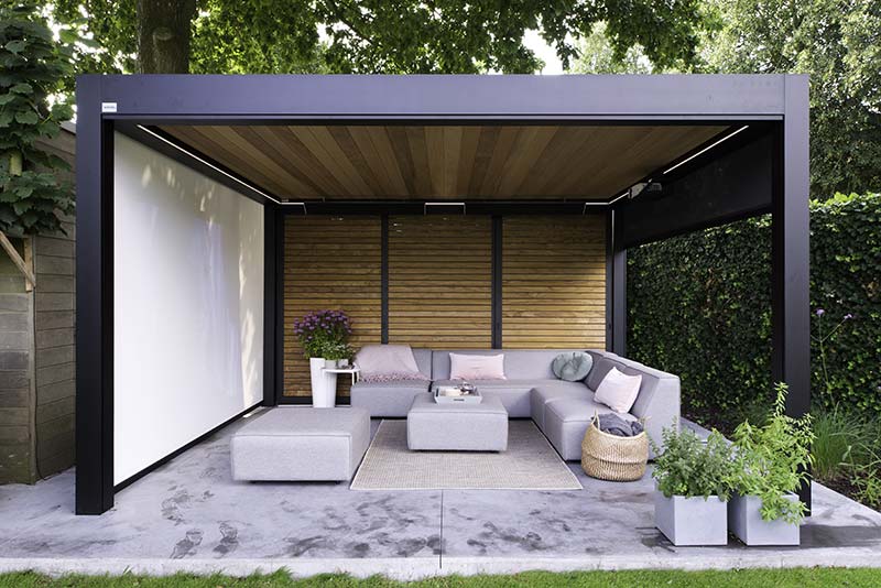 Pergolas et stores