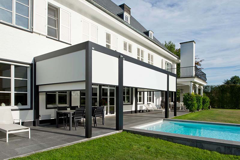 Pergolas et stores